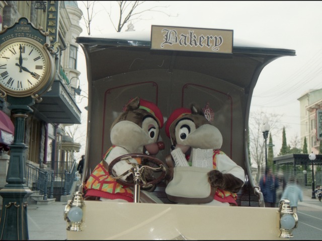 デールとチップ（アメリカンウォーターフロント）