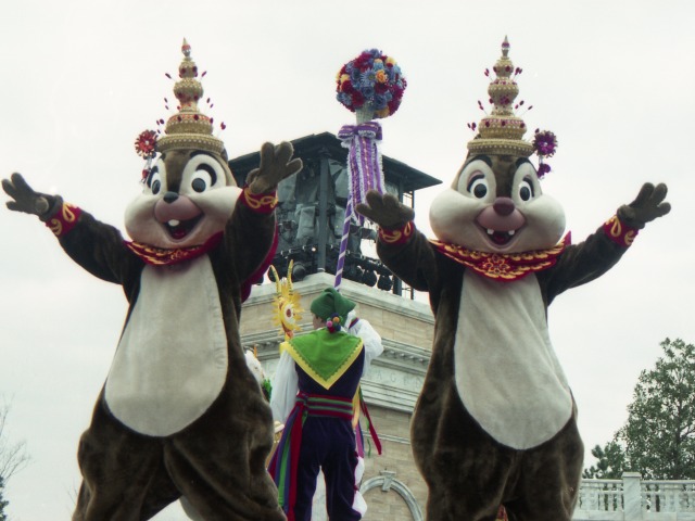 チップとデール（ディズニー・リズム・オブ・ワールド）