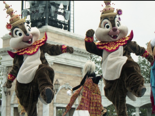 チップとデール（ディズニー・リズム・オブ・ワールド）