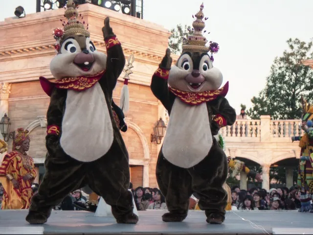 チップとデール（ディズニー・リズム・オブ・ワールド）