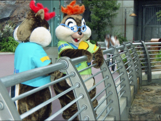 デールとチップ（ポートディスカバリー）
