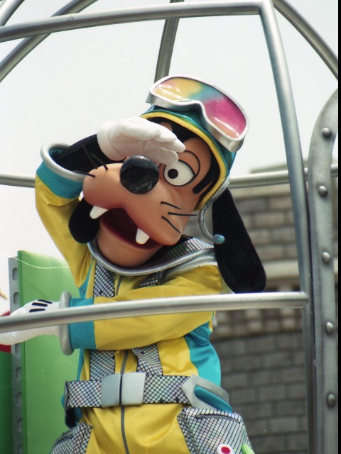 グーフィー（バズ・ライトイヤー夏の大作戦）