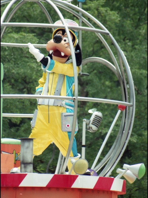 グーフィー（バズ・ライトイヤー夏の大作戦）