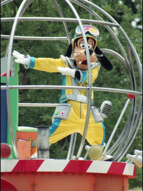 グーフィー（バズ・ライトイヤー夏の大作戦）