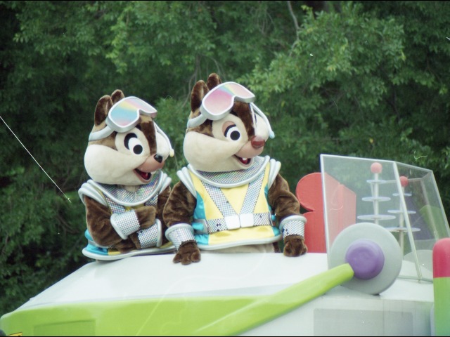 チップとデール（バズ・ライトイヤー夏の大作戦）