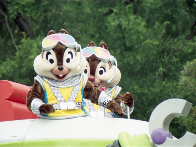 チップとデール（バズ・ライトイヤー夏の大作戦）
