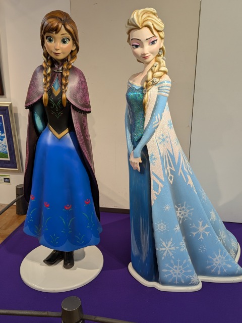 アナとエルサ（Disney THE MARKET 2025）