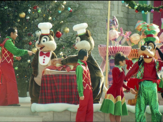 チップ、デール、グーフィー（ミッキーのクリスマスプレゼント）