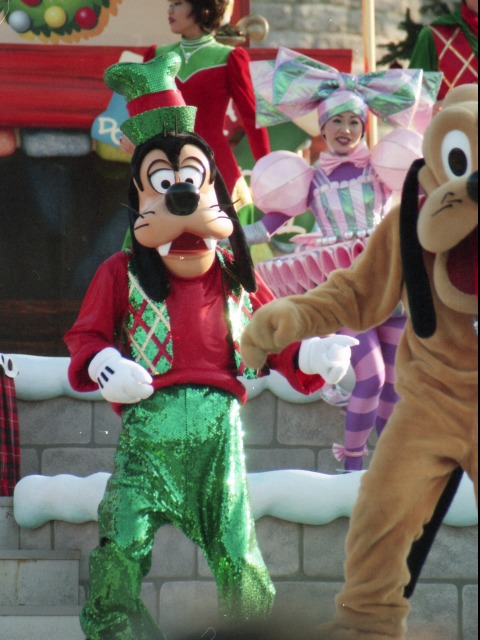 グーフィー（ミッキーのクリスマスプレゼント）