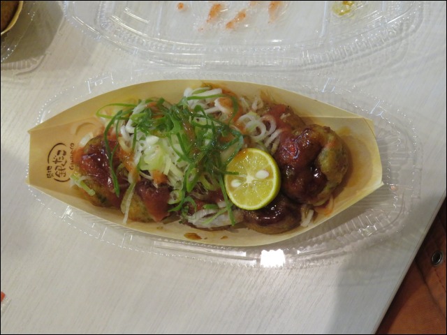 スパイシーキャビア たこ焼き（笑福厨房）