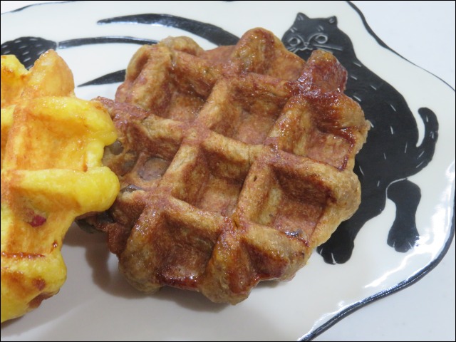 栗ワッフル(マネケン)