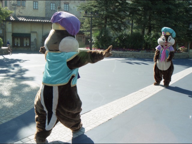 チップとデール(エントランス)