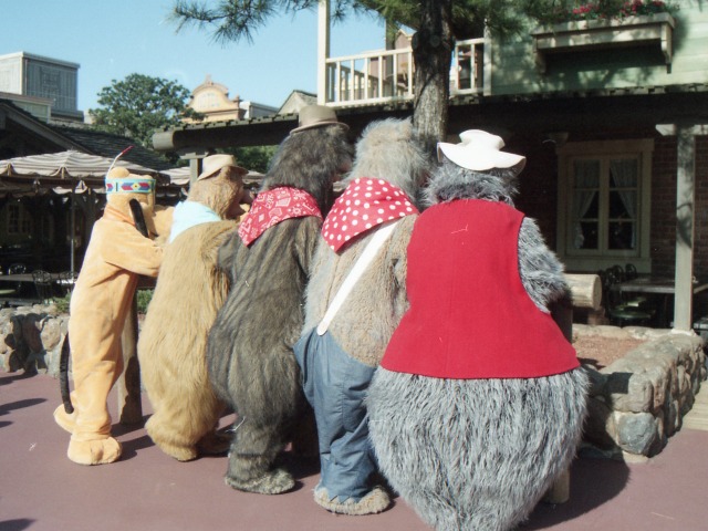 プルート、ウェンデル、シェーカー、リバーリップス、ビッグ・アル（ウエスタンランド）