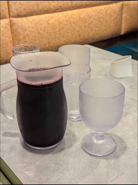 赤ワイン デカンタ(サイゼリヤ)