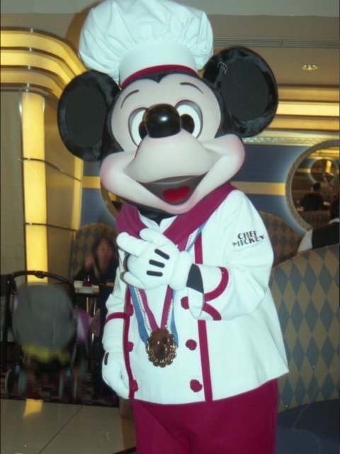 ミッキーマウス（シェフ・ミッキー）
