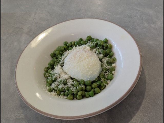 柔らか青豆の温サラダ(サイゼリヤ)