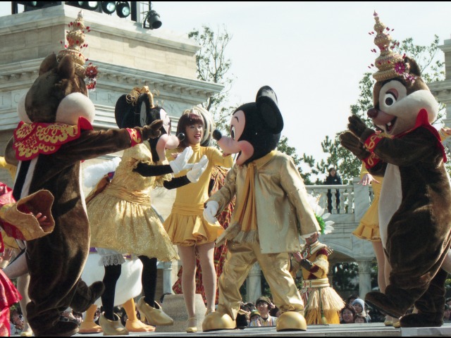 チップ、ミニー、ミッキー、デール（ディズニー・リズム・オブ・ワールド2005）