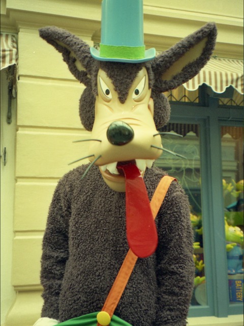 ビッグ・バッド・ウルフ(ワールドバザール)