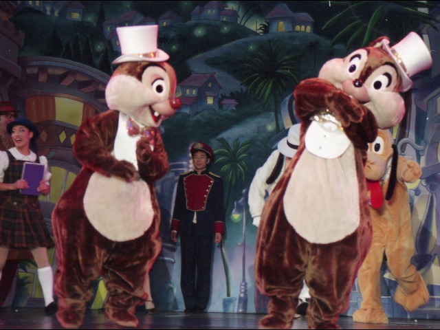 デールとチップ（ワンマンズ・ドリームⅡ－ザ・マジック・リブズ・オン）