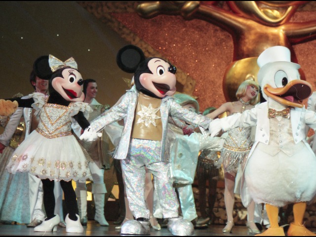 ミニー、ミッキー、ドナルド（ワンマンズ・ドリームⅡ－ザ・マジック・リブズ・オン）