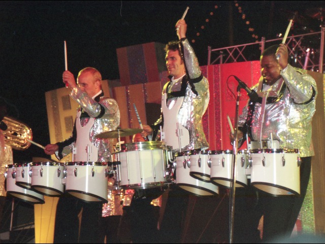 ドラムス（ディズニー・リズム・オブ・ワールド2005）