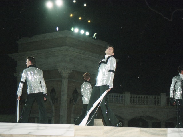 フラッグス（ディズニー・リズム・オブ・ワールド2005）