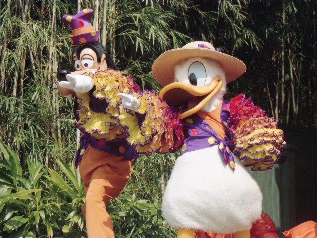 グーフィーとドナルド（ミニー・オー！ミニー）