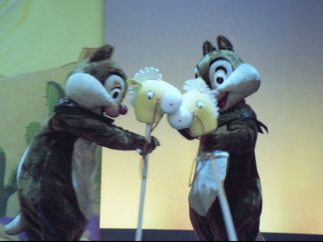 デールとチップ（ワンマンズ・ドリームⅡ－ザ・マジック・リブズ・オン）