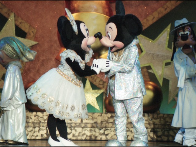 ミニーとミッキー（ワンマンズ・ドリームⅡ－ザ・マジック・リブズ・オン）