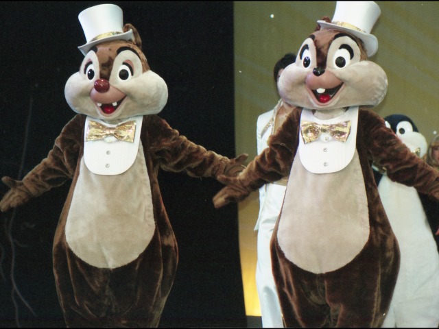 デールとチップ（ワンマンズ・ドリームⅡ－ザ・マジック・リブズ・オン）