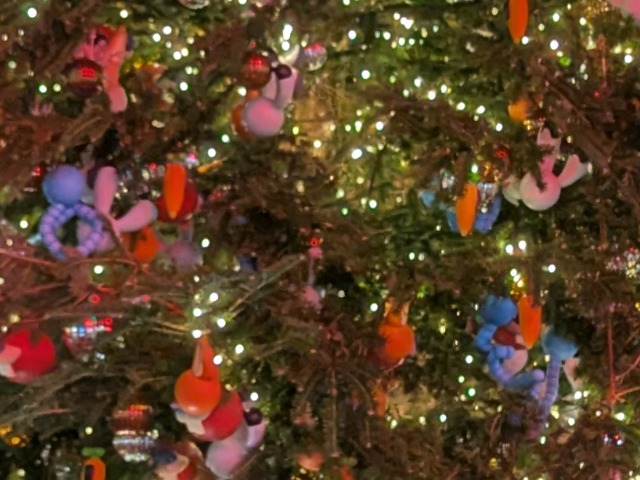 クリスマスツリーのズートピア2オーナメント（イクスピアリ）