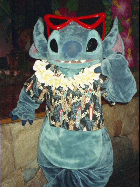 スティッチ(リロのルアウ&ファン)