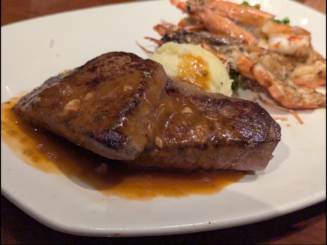 リブアイステーキ250g(温野菜・マッシュポット付)(OUTBACK STEAKHOUSE)