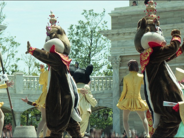 デールとチップ（ディズニー・リズム・オブ・ワールド2005）