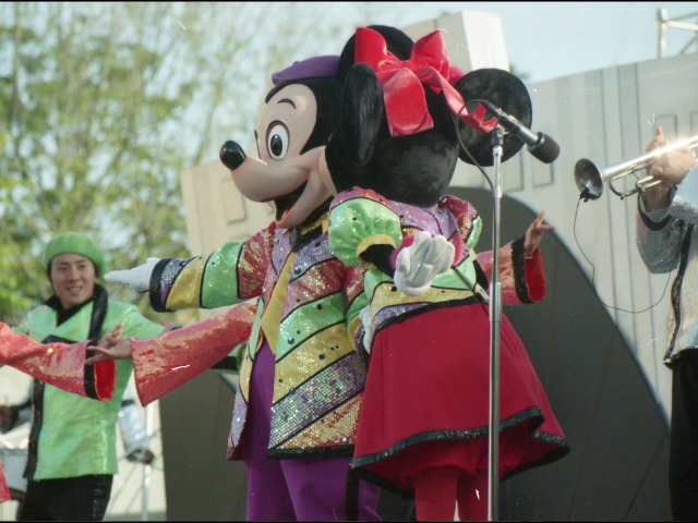 ミッキーとミニー（ディズニー・リズム・オブ・ワールド2005）