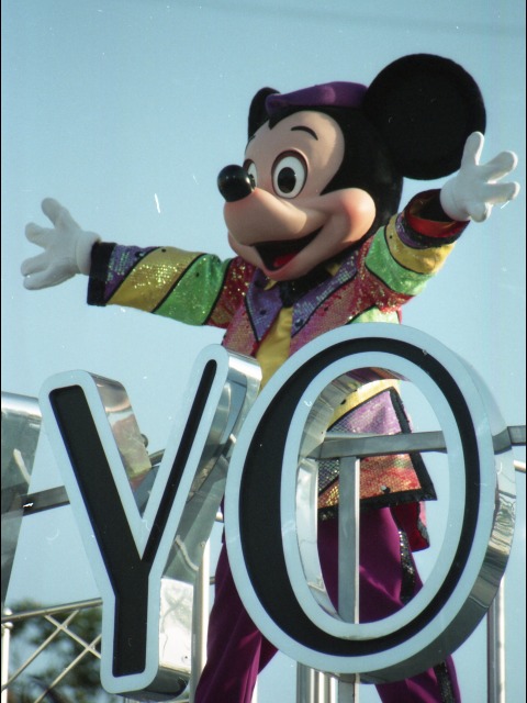 ミッキーマウス（ディズニー・リズム・オブ・ワールド2005）