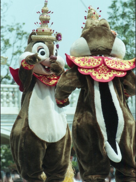 デールとチップ（ディズニー・リズム・オブ・ワールド2005）