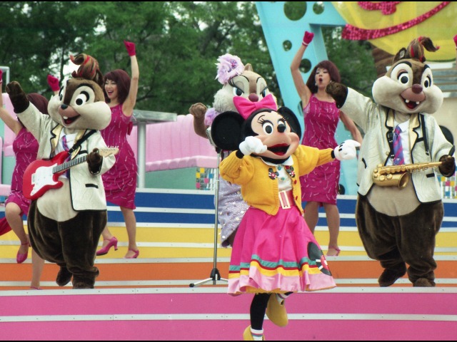チップ、ミニー、クラリス、デール（ディズニー・ロック・アラウンド・ザ・マウス）