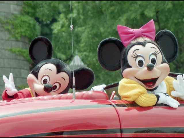 ミッキーとミニー（ディズニー・ロック・アラウンド・ザ・マウス）