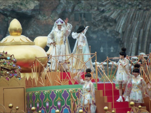 アラジンとジャスミン（アラジンのホールニューワールド）