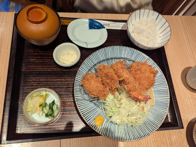 かき盛合せ御飯（とんかつ 和幸）