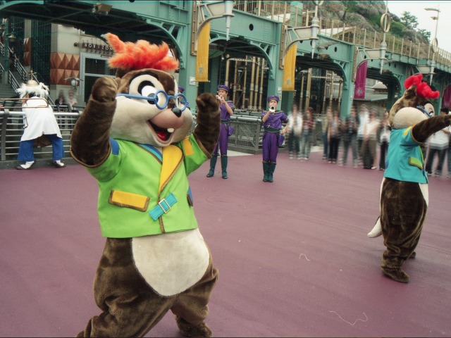 チップ、デール（ディスカバリー・ミュージック・トゥループ）