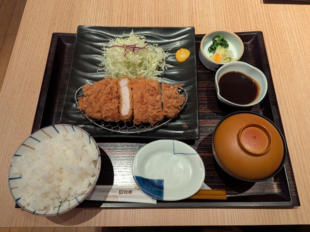 味噌ロースかつ御飯（とんかつ 和幸）