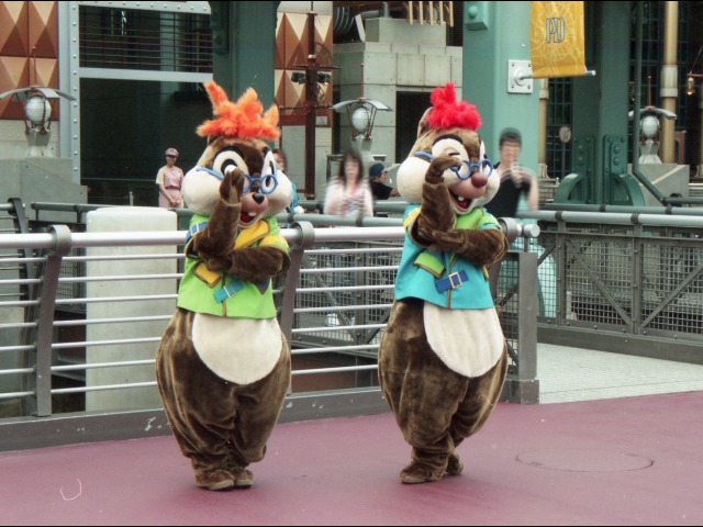 チップとデール（ディスカバリー・ミュージック・トゥループ）