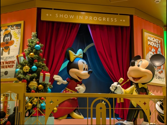 クリスマスツリー設置版（ディズニーストア）