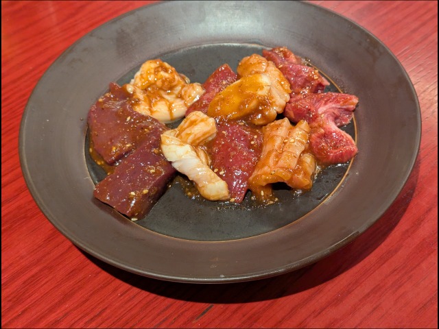 ホルモンMIX（焼肉トラジ）