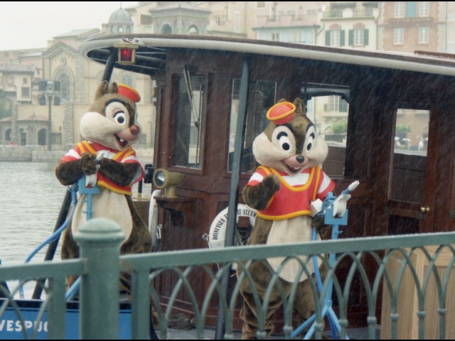 デールとチップ（チップとデールのクールサービス）