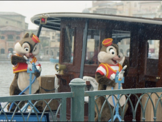 デールとチップ（チップとデールのクールサービス）