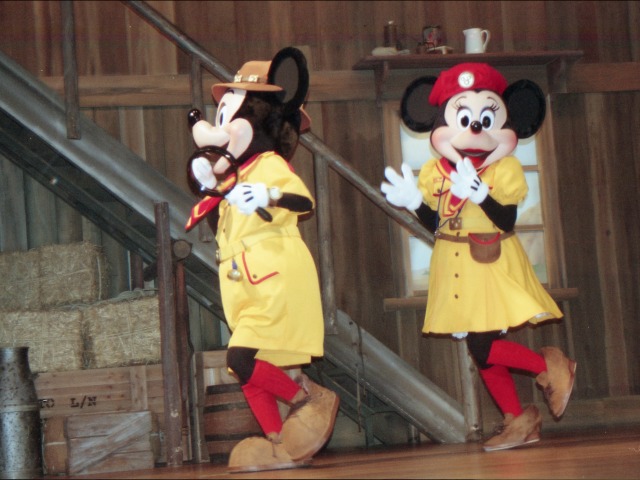 ミッキーとミニー（ディズニーキッズ・サマーアドベンチャー 2005）