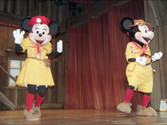 ミニーとミッキー（ディズニーキッズ・サマーアドベンチャー 2005）